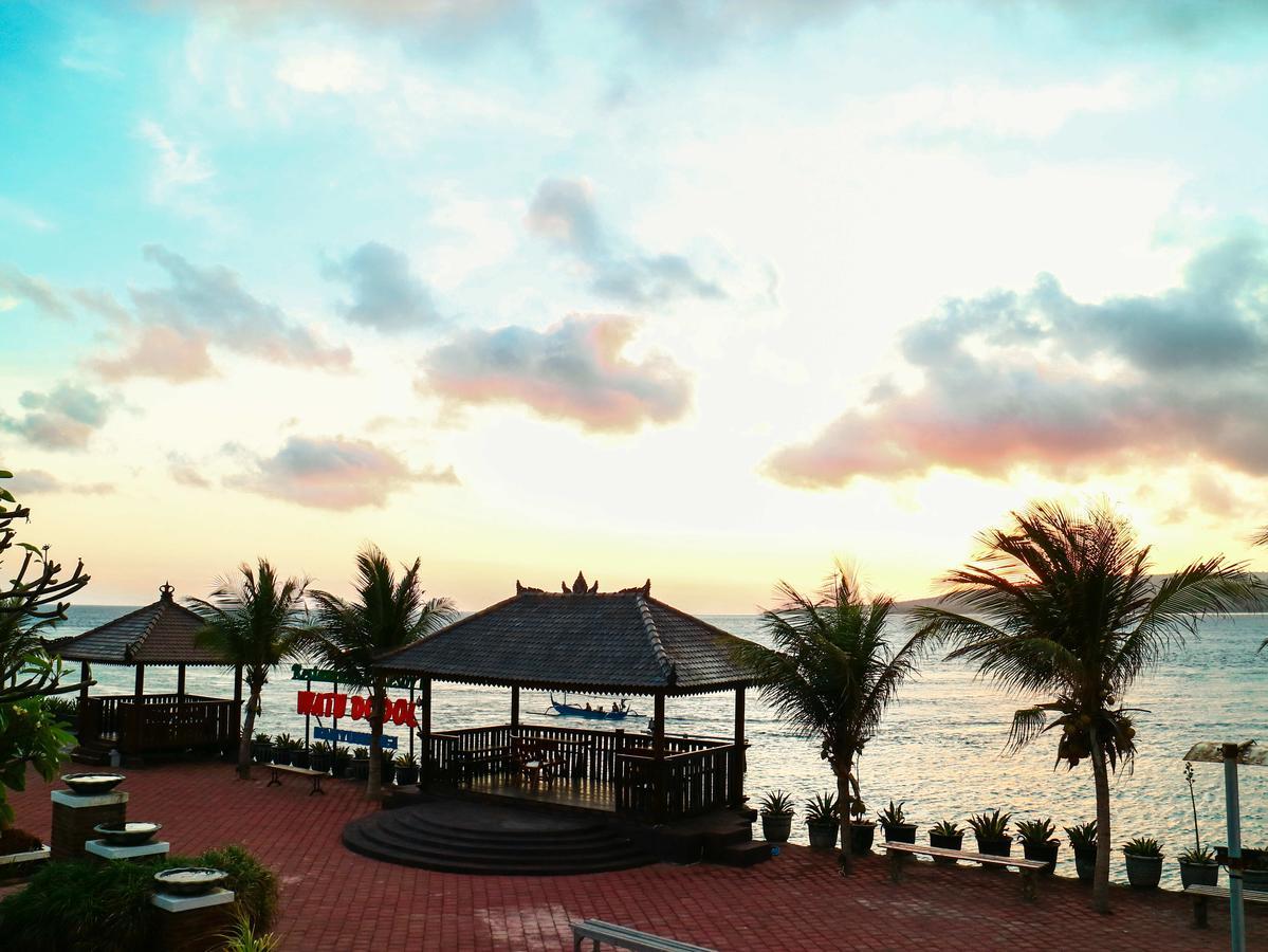 Watu Dodol Hotel & Restaurant Бануванги Екстериор снимка